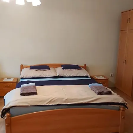 Pero * Debrecen